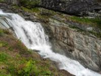 Die Isel rauscht über Felsstufen zu Tal - Umbal Wasserfälle